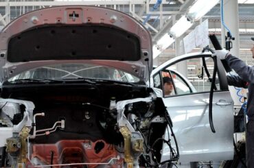 Jeep Milestone And China EV Talks Test Stellantis Value Story