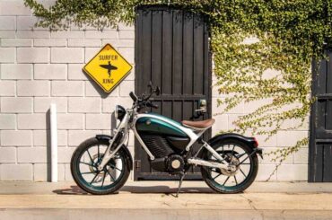 Royal Enfield Enters EV Space With Flying Flea C6 at ₹2.79 Lakh; BaaS Option Lowers Entry to ₹1.99 Lakh