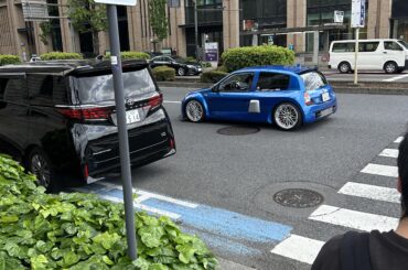 [Renault Clio V6] Chiyoda City , Tokyo