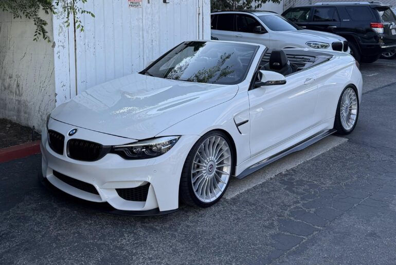 BMW M4 Convertible [3500x3500]