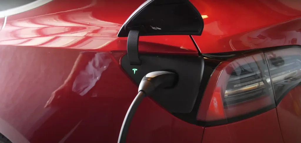 The very specific reason your electric car battery charges quickly up to 80 percent, then slows down dramatically in the final stretch 