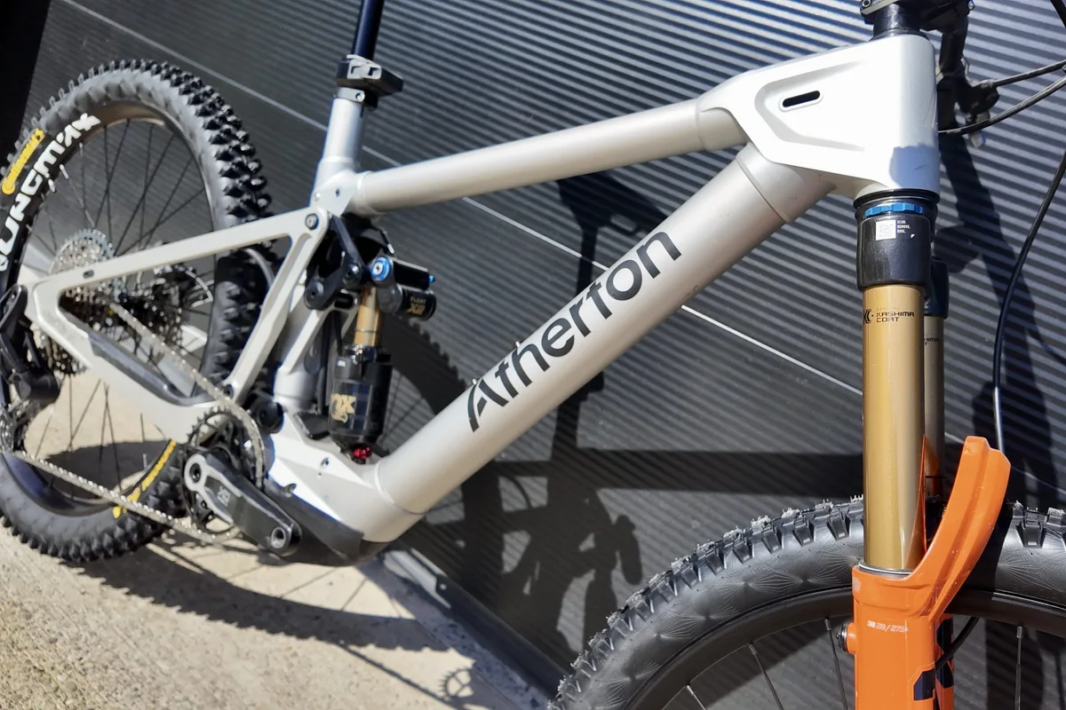 lug-and-tube construction