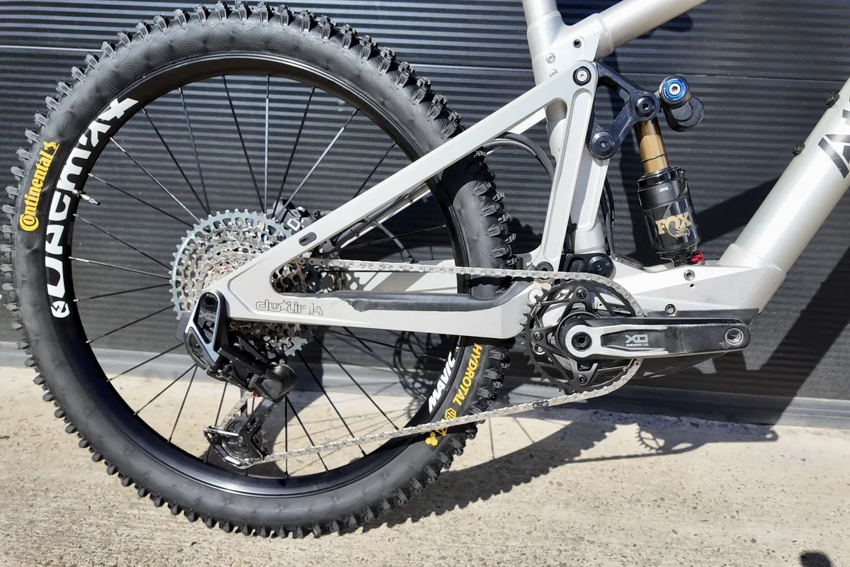 SRAM Transmission drivetrains