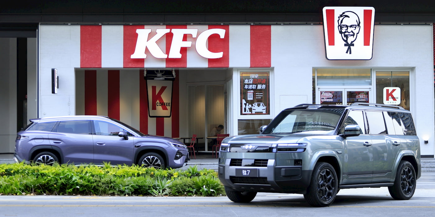 BYD-KFC-fast-food-EV-charging