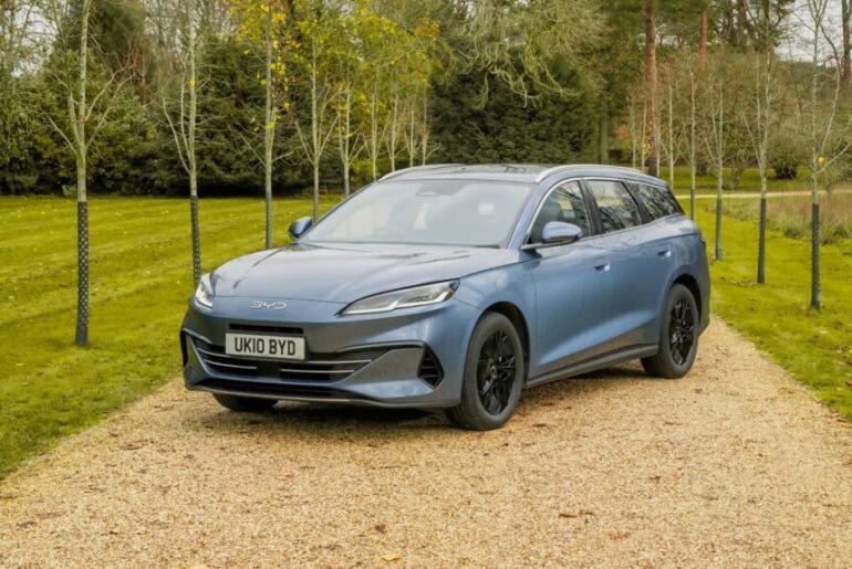 What fuel crisis? BYD launches Seal 6 plug-in hybrid mid-sizer with over 1400km of range