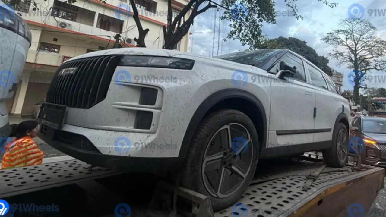 Chery Jaecoo J7 Spotted in India (2).png