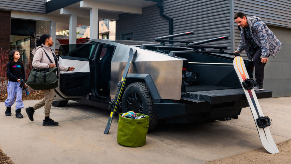  His Cybertruck Made It to 100,000 Lyft Miles, Before Sending A $7,200 Reminder