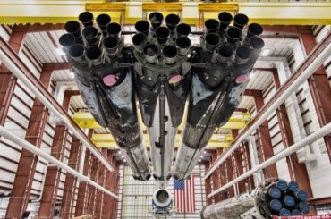 SpaceX's triple-rocket that launched a Tesla into space is back on a mission