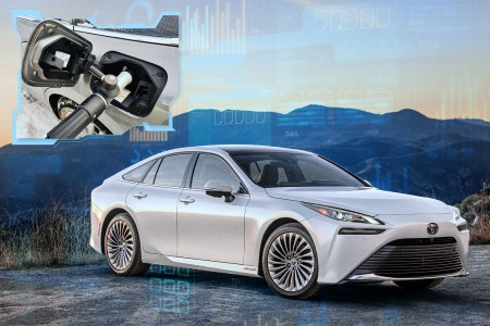 Review: Toyota Mirai Proves Hydrogen Is the Fuel of the Future — And Always Will Be