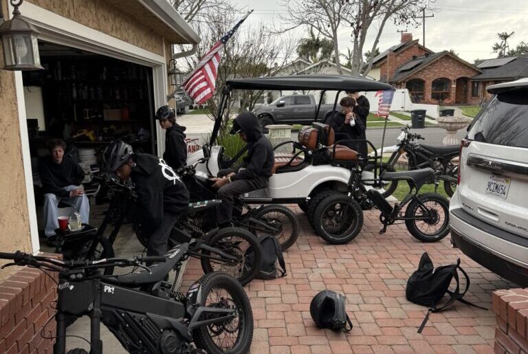 The ‘Surrons Only’ gang – The Griffin Gazette