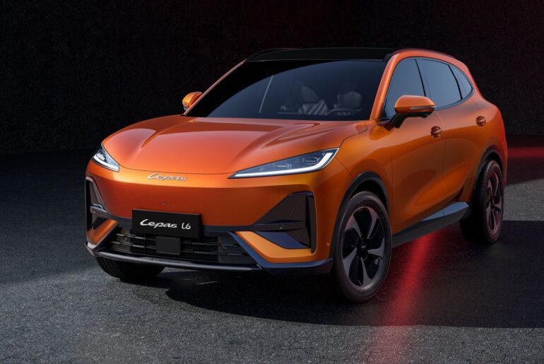 This new Chinese EV claims to be as clever as your smartphone
