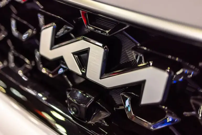 EVs, hybrids, and ICE models for global markets