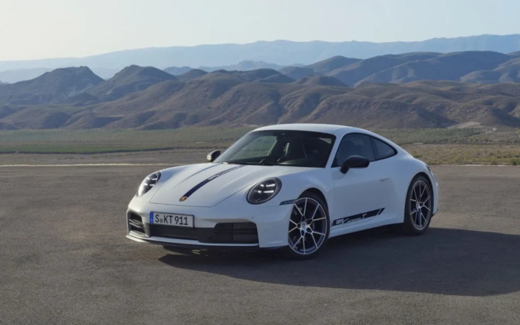 A newly revealed Porsche patent could help the beloved manual transmission survive in an era increasingly dominated by automation and electrification. 