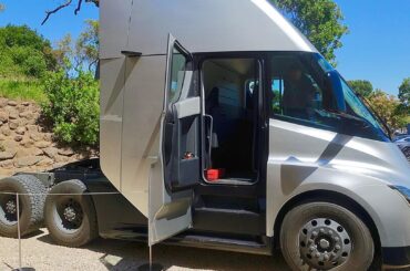 China eyes near-total electrification of freight trucks to cut emissions