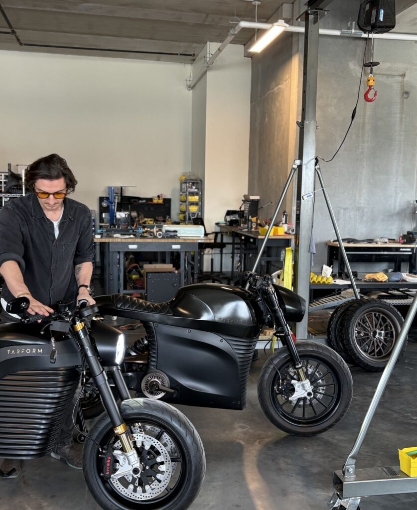 Tarform Vera - Taras Kravtchouk - THE PACK - Electric Motorcycle News