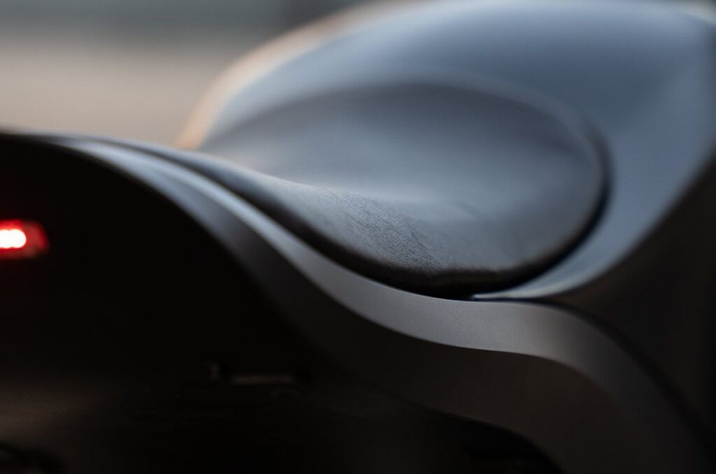 Tarform Vera - Taras Kravtchouk - THE PACK - Electric Motorcycle News