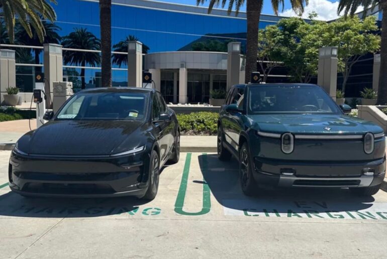 Tesla Model Y next to Rivian R2 - via Reddit