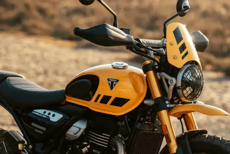 Triumph Scrambler 400 XC