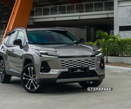 Front 3/4 view of a 2026 Toyota RAV4 Limited