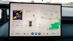 The main menus offer easy access to most menus