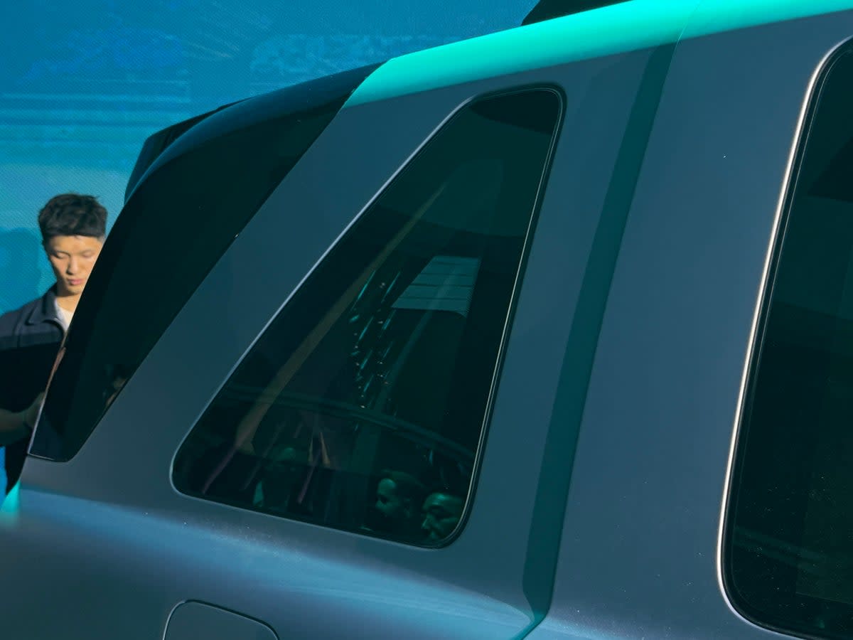The triangular rear window on the new Freelander is a nod to the 1997 original (Steve Fowler)