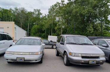 Do you like light bars? You can buy this lovely matched pair of '90s Mercury grocery-getters right now in Raleigh, NC.