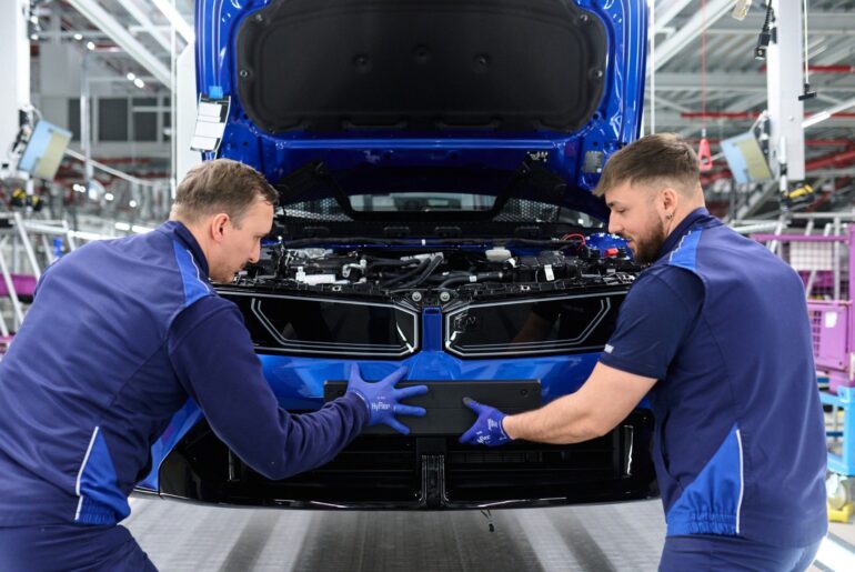 BMW to launch series production of the i3 in August