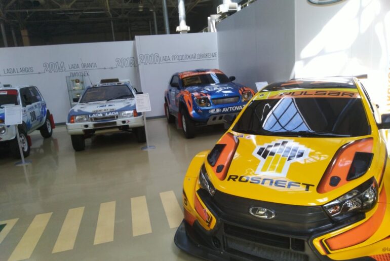 Photos of prototypes, concepts, custom made and some ordinary cars I took in Lada museum back in 2022