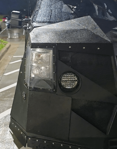 Parked outside my hotel in Olathe Kansas. No idea