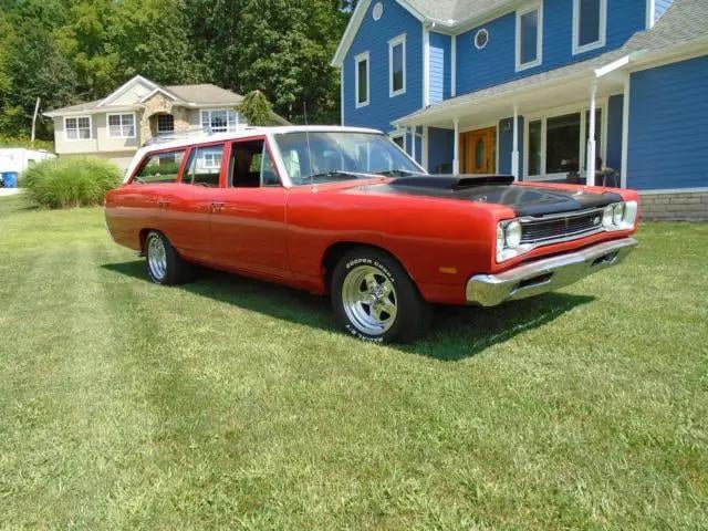 1969 Dodge Coronet Super Bee Wagon. 383ci 325hp 4 Speed
