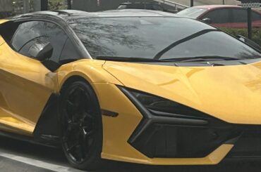 [Lamborghini Revuelto] in the Wild!