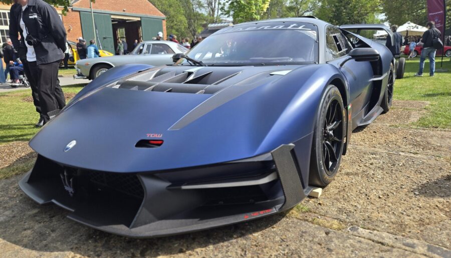 [4000×3000]Maserati MCXtrema at Bicester Scramble