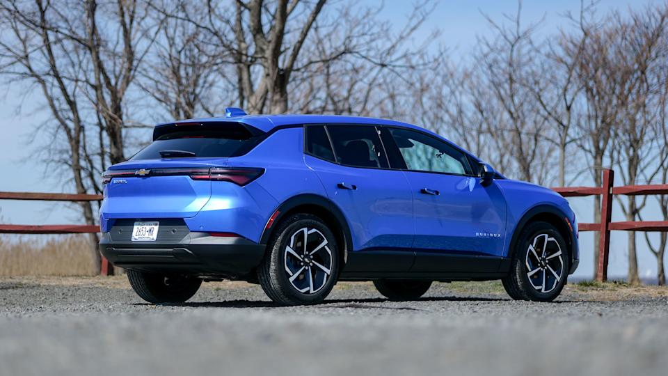 2025 Chevrolet Equinox EV LT test drive review.