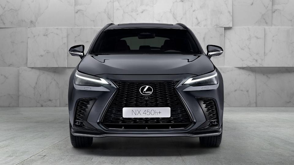 Lexus NX 450h+
