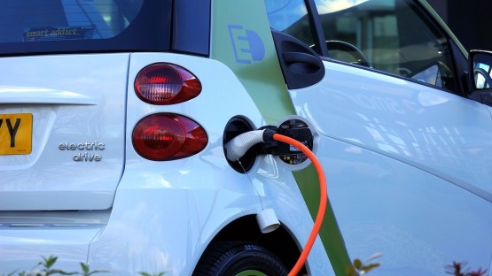 Global EV transition hinges on policy adoption, cost reductions