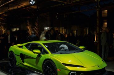 Der brandneue Lamborghini Temerario in einer kranken neongrünen Ausführung. [1228x1536] [Originaler Content]