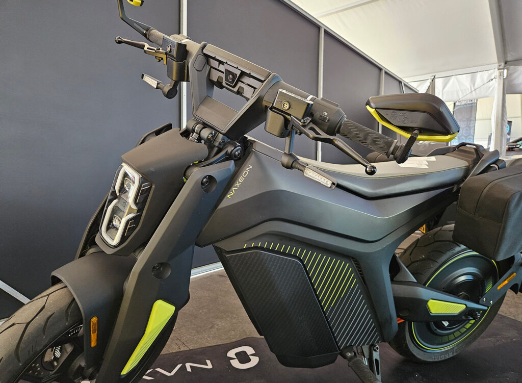 EV Experience - THE PACK Plaza - Naxeon - Electric Motorcycle News