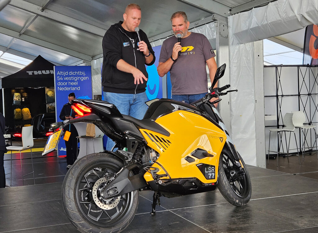 EV Experience - THE PACK Plaza - Ultraviolette - Electric Motorcycle News