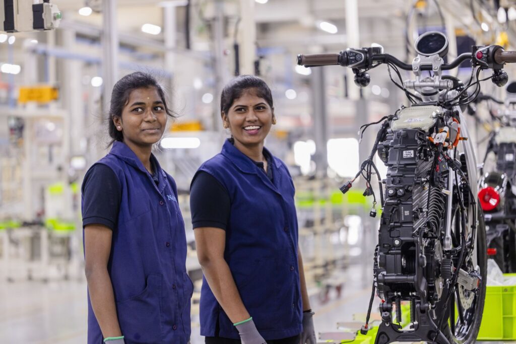 Flying Flea Royal Enfield - THE PACK - Electric Motorcycle News