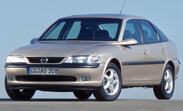 Opel vectra 1998 official car of?