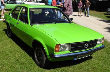 Opel Ascona B, 1975 - 1981