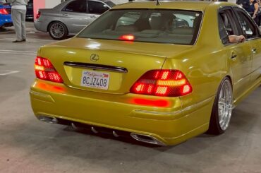 I love these tail lights. They remind me of Tetris