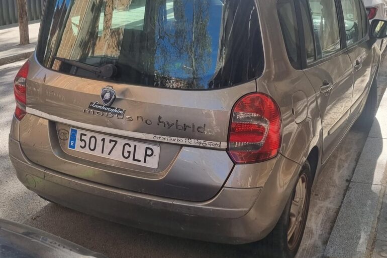 Dont see a lambo everyday but today i saw one and live up to my expectations. One of one Lamborghini Modus.