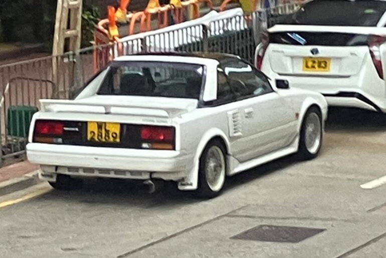 Bad pics but nice duo[Toyota MR2 and BMW 1M]