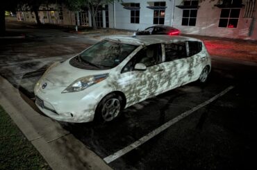 Spotted this [Nissan Leaf] work of art