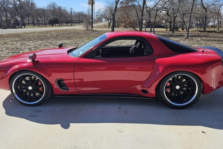 1993 Mazda RX-7.