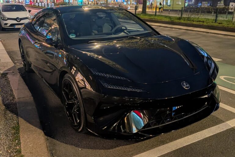 Saw this black beauty [Lotus Emeya] in Berlin