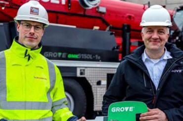 Mammoet takes delivery of first Grove plug-in hybrid all-terrain