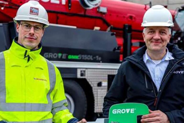 Mammoet takes delivery of first Grove plug-in hybrid all-terrain