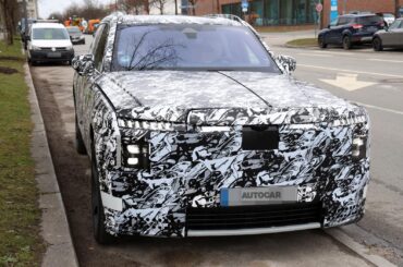 Incoming electric Rolls-Royce SUV to feature split-bonnet design